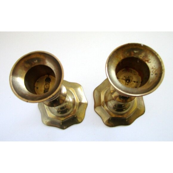 Vintage Brass Candlestick Holders - Set of 2 -Scalloped Design Bases - 5" Height - Picture 4 of 14